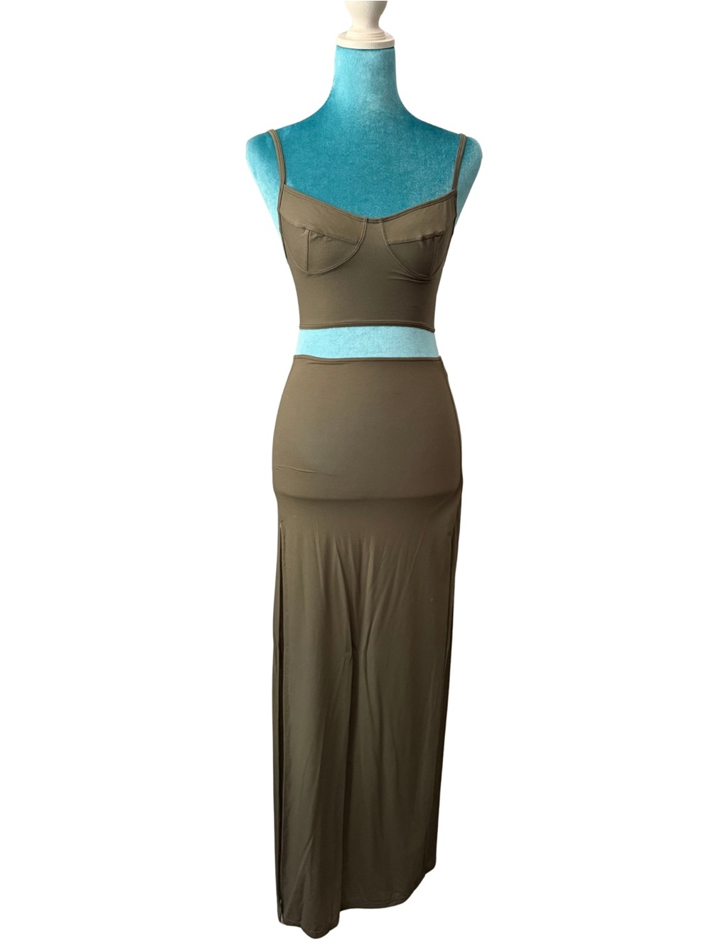 Indah Simone Top & Rosetta Skirt